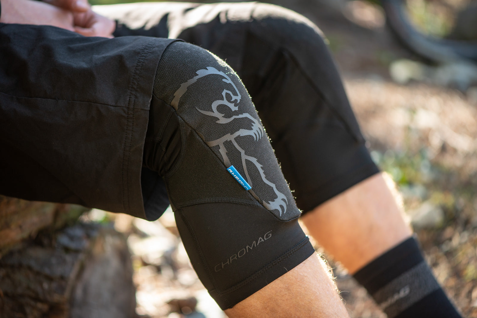 Shift Knee Guard